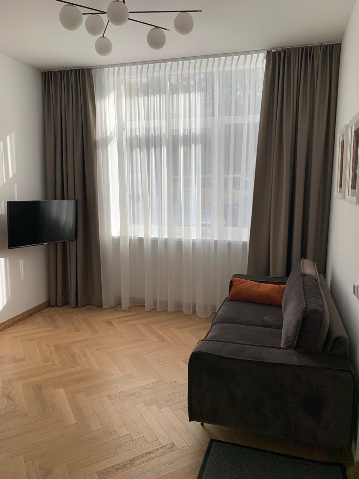 Kaunas Embassy Apartments ภายนอก รูปภาพ